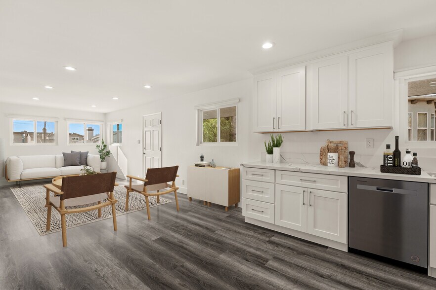 More Photos Of 2114 Clark Ln, Redondo Beach Multifamily For Sale