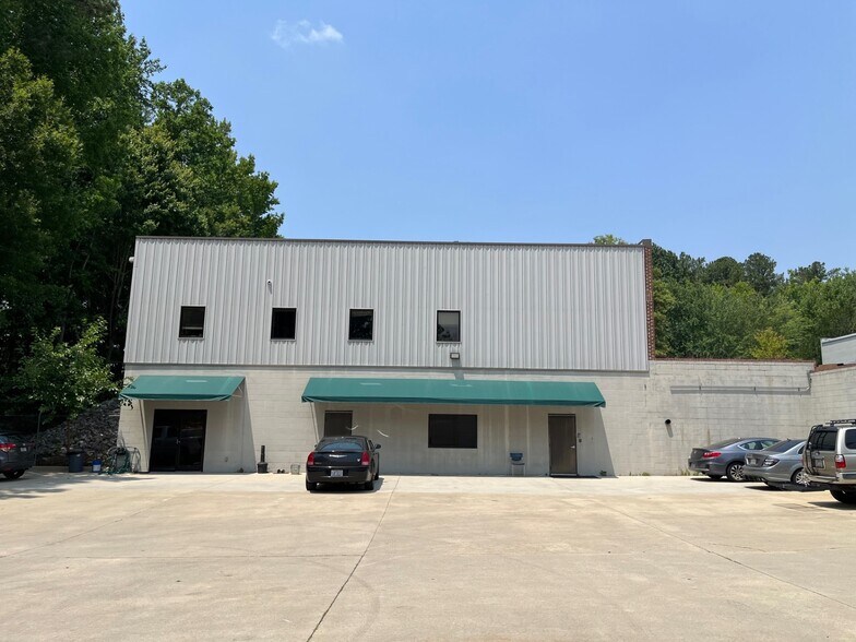 More Photos Of 5112 Departure Dr, Raleigh Light Manufacturing For Lease