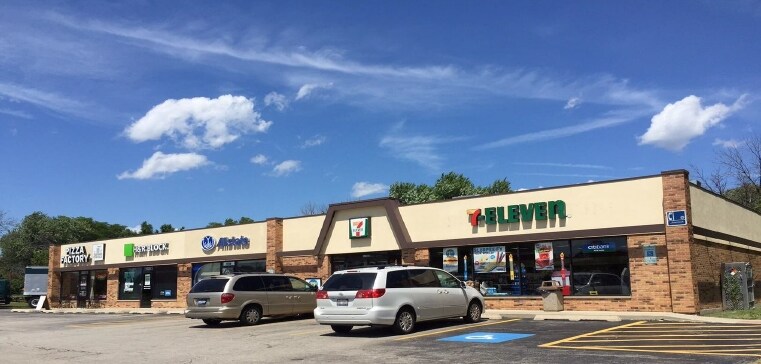 Primary Photo Of 1110-1150 Rand Rd, Lake Zurich Unknown For Lease