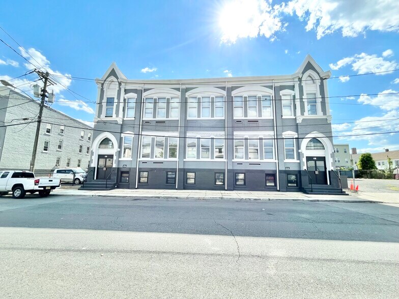 Primary Photo Of 214-228 Msgr Kemezis Pl, Elizabeth Schools For Lease