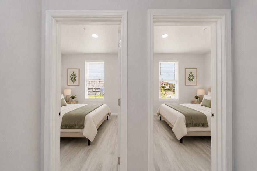 More Photos Of 715 28th St, Galveston Apartments For Sale