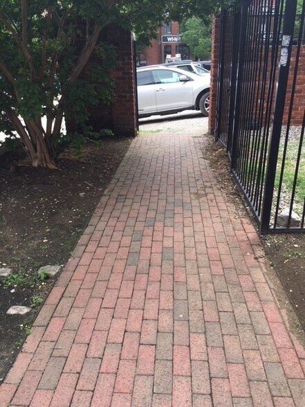 More Photos Of 14 S 15th St, Richmond Storefront Retail Residential For Sale