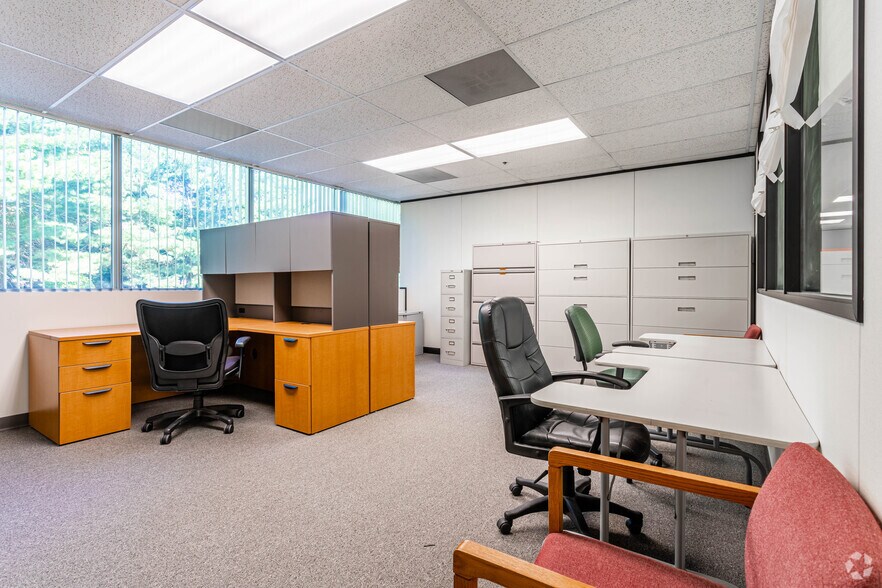 Photo of 2nd Floor Ste 16