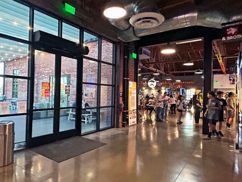 More Photos Of 905 E Arrow Hwy, Glendora Freestanding For Sale