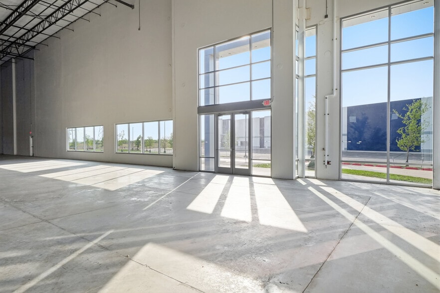 More Photos Of 1225 Fortuna Rd, San Marcos Unknown For Lease