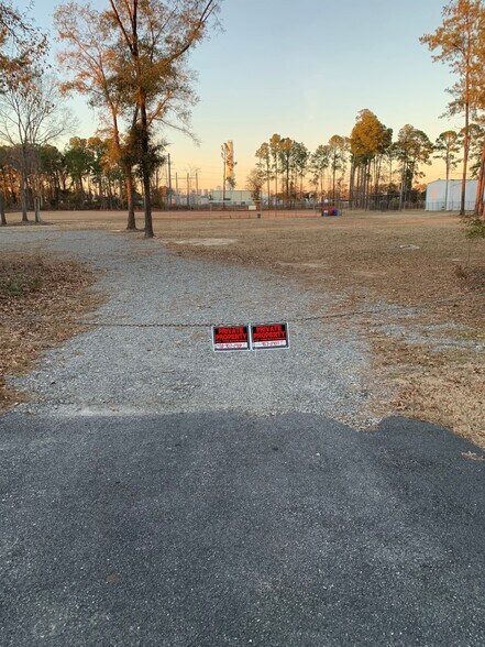 Primary Photo Of Industrial Park Blvd, Warner Robins Land For Sale
