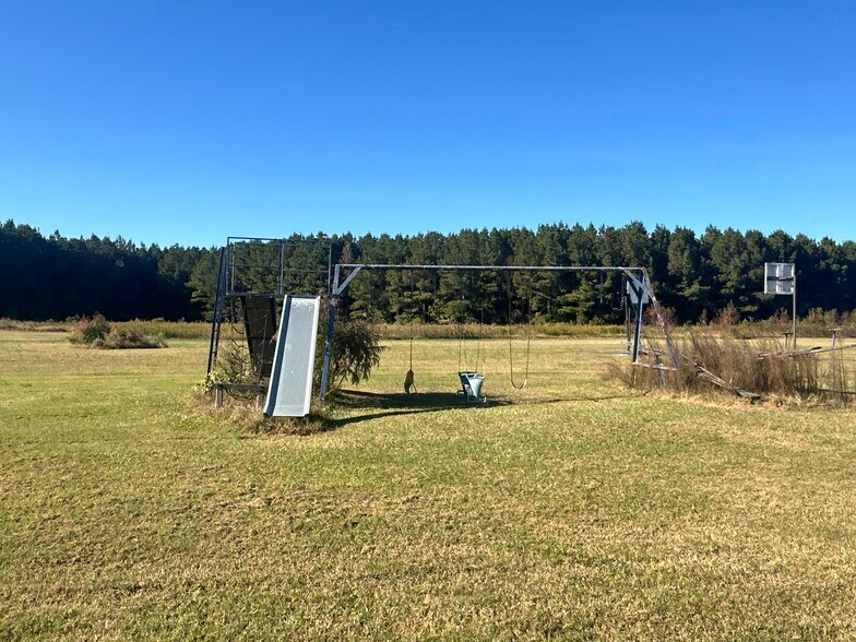 More Photos Of 500 Weston Rd, Creswell Land For Sale