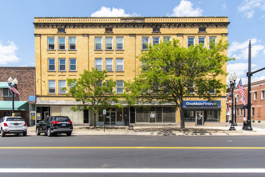 Primary Photo Of 200 W Main St, Ravenna Office Residential For Lease