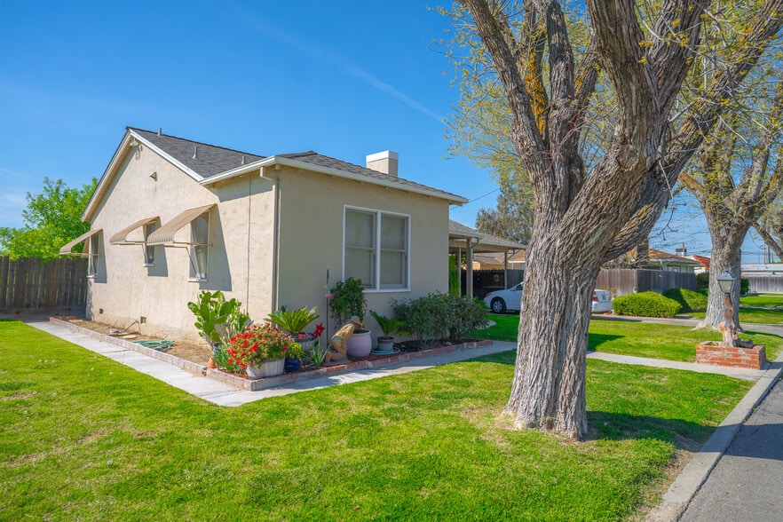More Photos Of 1711 E Pacheco Blvd, Los Banos Apartments For Sale