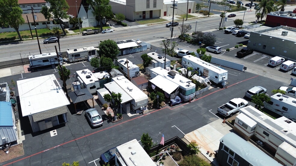 More Photos Of 10931 1st Ave, Whittier Manufactured Housing Mobile Home Park For Sale