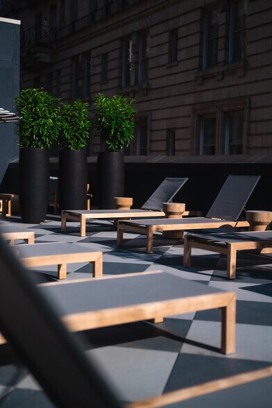 More Photos Of 200 S Broad St, Philadelphia Hotel For Lease