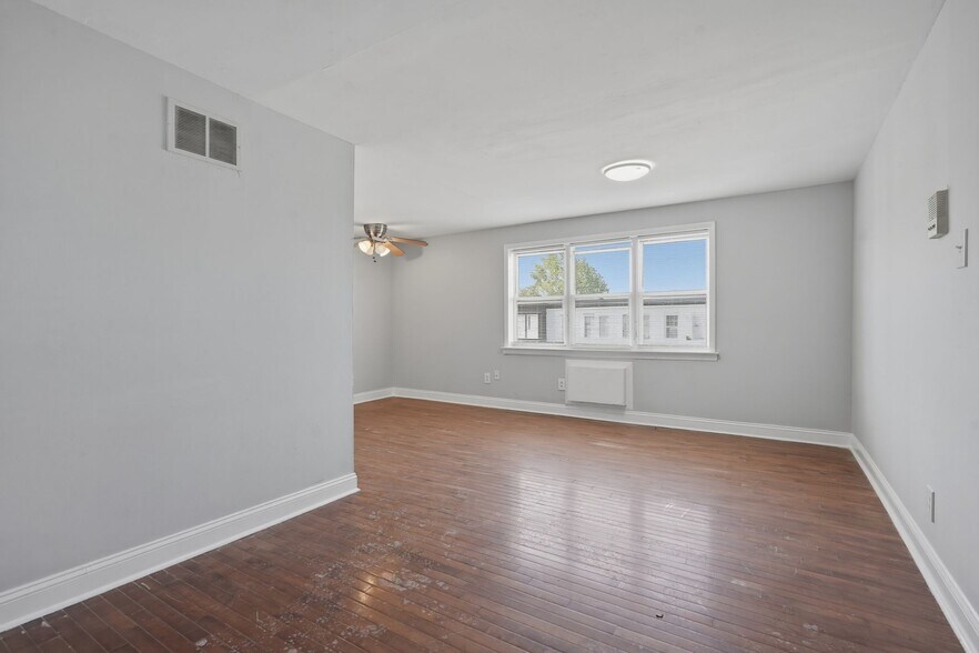 More Photos Of 230 E Sharpnack St, Philadelphia Multifamily For Sale