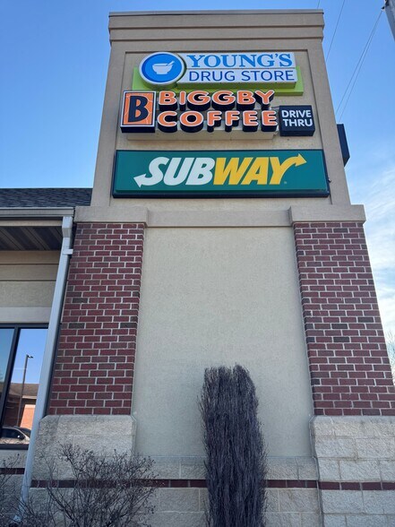 More Photos Of 300 E Bridge St, Wausau Storefront For Sale