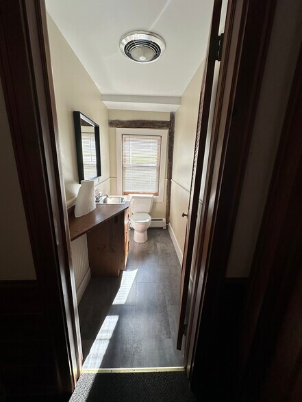 More Photos Of 406 Main St, Great Barrington Office Residential For Sale