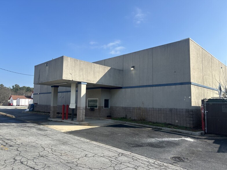 More Photos Of 2350 Lake Harbin Rd, Morrow General Retail For Sale