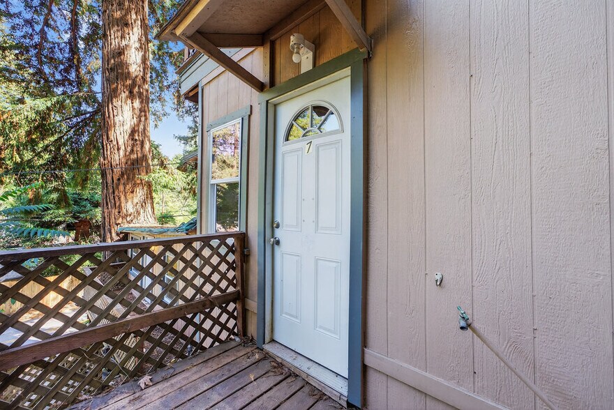 More Photos Of 9969 Alba Rd, Ben Lomond Apartments For Sale