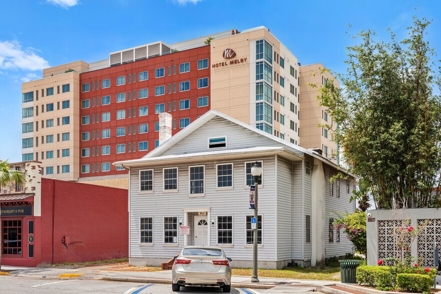 More Photos Of 814 E New Haven Ave, Melbourne Office For Sale