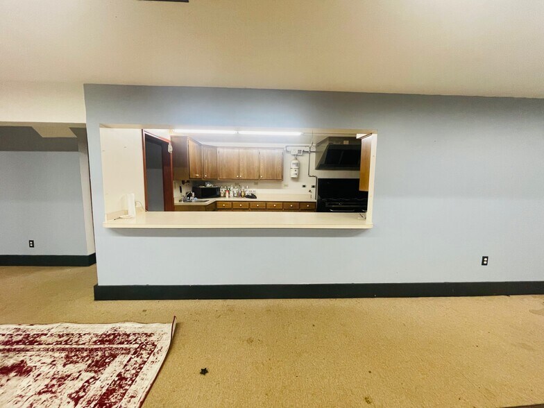 More Photos Of 210 Home Ave, Churubusco Office Residential For Sale