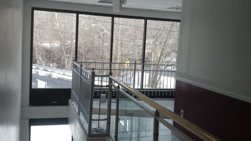 More Photos Of 201 Lower Notch Rd, Little Falls Medical For Lease