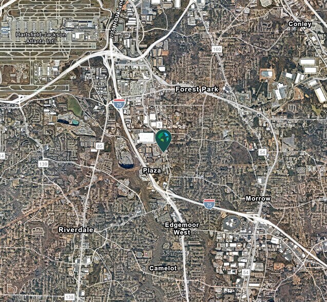 More Photos Of 5673 Old Dixie Hwy, Forest Park Light Distribution For Lease