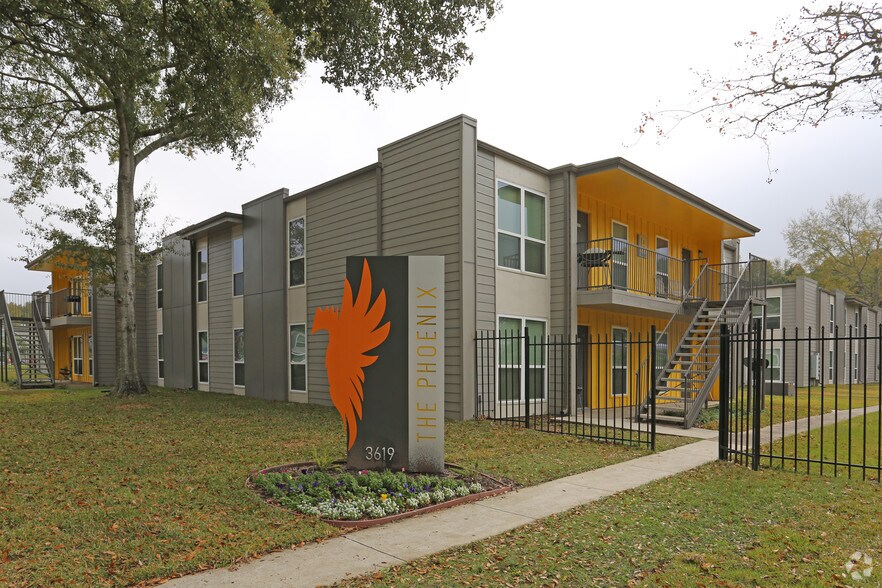More Photos Of 3619 Texas St, Lake Charles Apartments For Sale