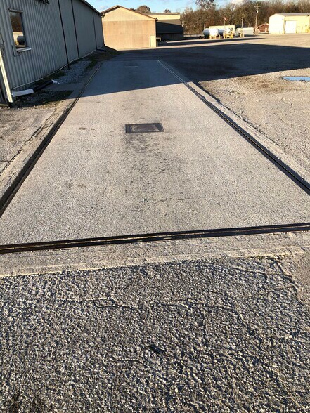 More Photos Of 1106 W 15th St, Hopkinsville Unknown For Lease