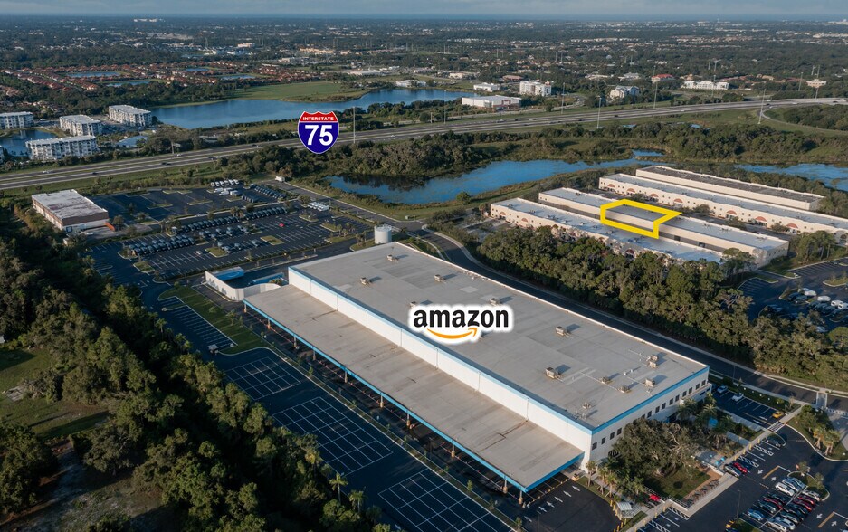 More Photos Of 779 Commerce Dr, Venice Flex For Lease