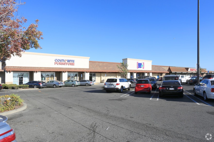 More Photos Of 3684-3686 Sonoma Blvd, Vallejo Storefront For Lease