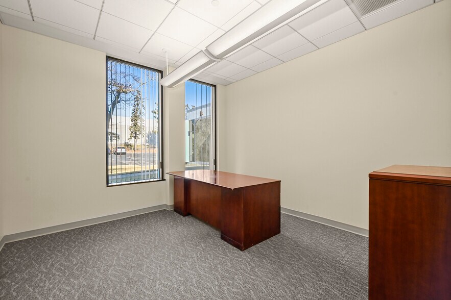 More Photos Of 55 Merritt Blvd, Trumbull Office For Lease