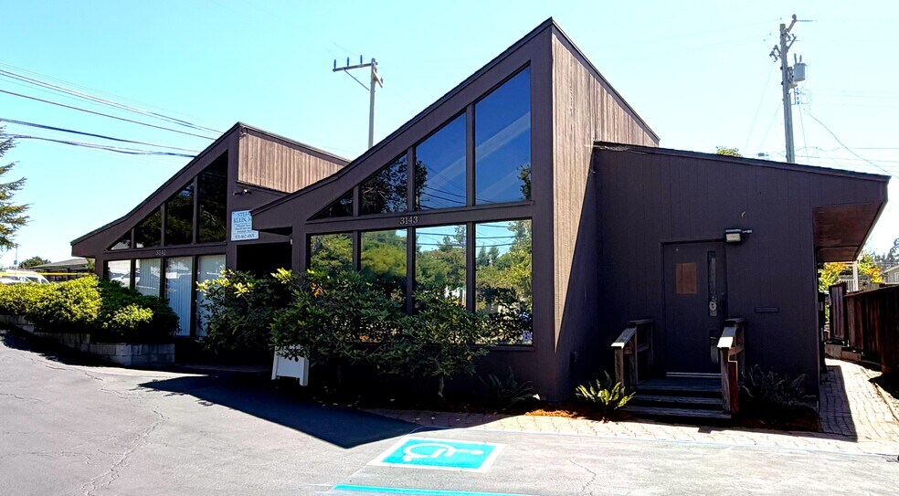 More Photos Of 3141-3143 Paul Sweet Rd, Santa Cruz Medical For Lease