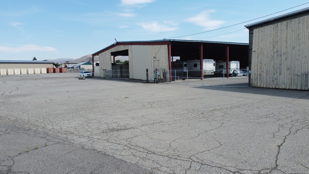 More Photos Of 3001 Broadway Ave, Baker City Land For Sale