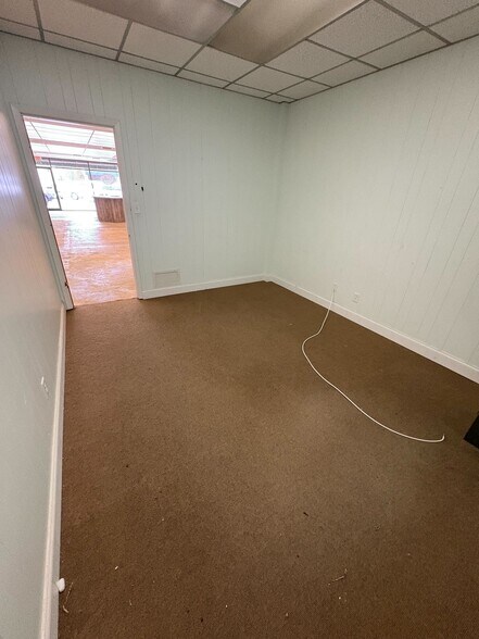 More Photos Of 417 Canal St, New Smyrna Beach Storefront Retail Office For Sale