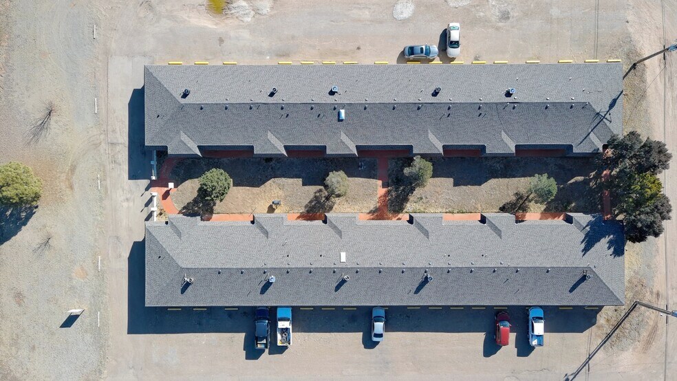 More Photos Of 1725 E 1st St, Dumas Multifamily For Sale