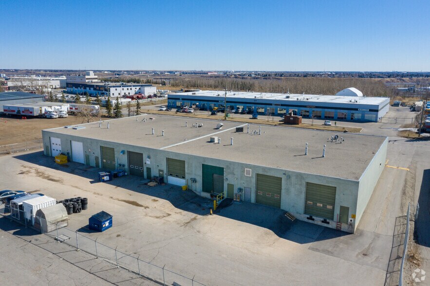 More Photos Of 6303 Burbank Rd SE, Calgary Distribution For Lease