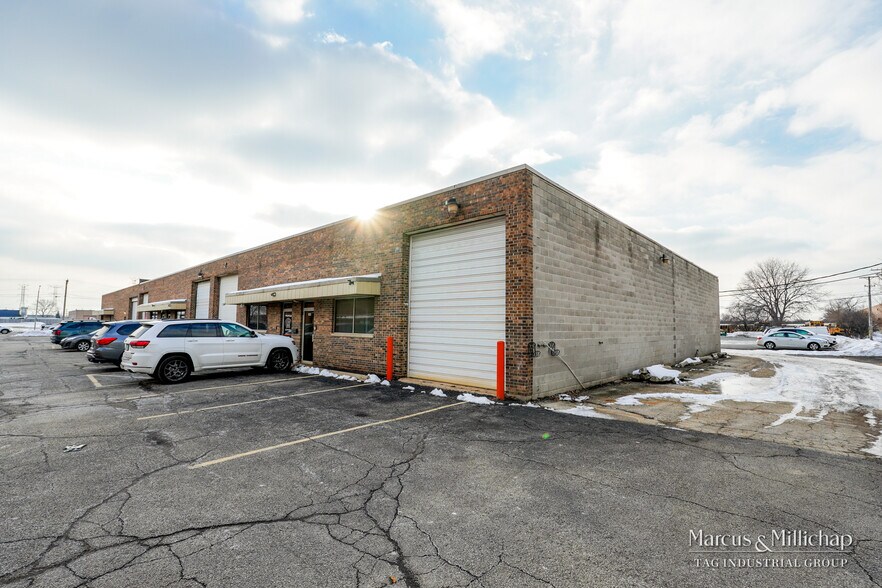 More Photos Of 180 Shepard Ave, Wheeling Warehouse For Sale