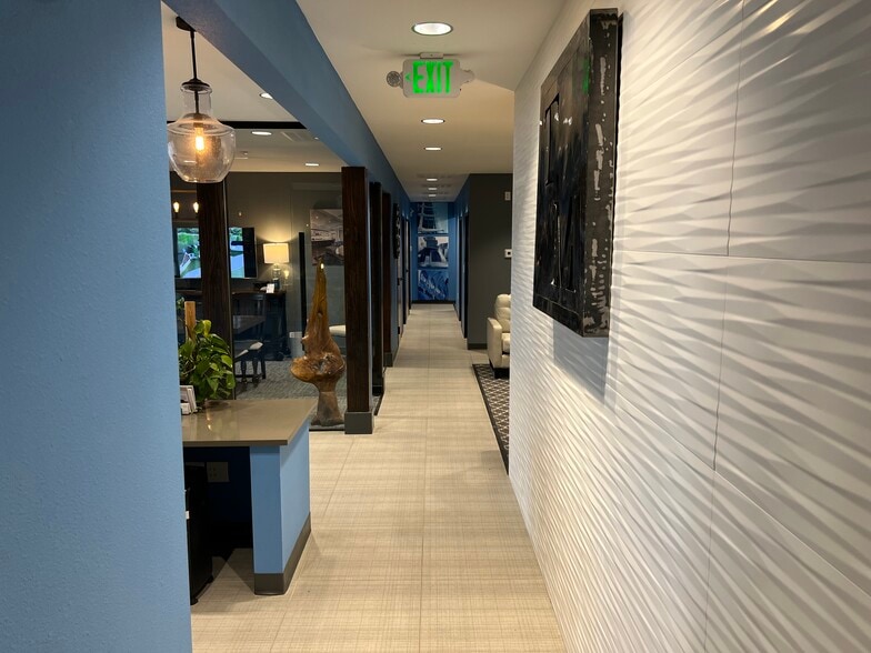 More Photos Of 5700 E Evans Ave, Denver Showroom For Sale