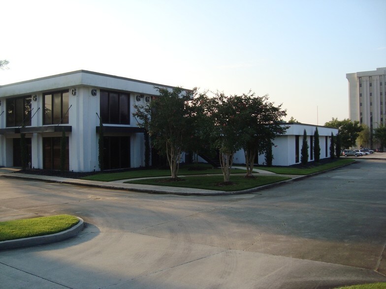 More Photos Of 5630 Bankers Ave, Baton Rouge Medical For Lease