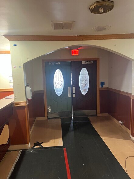 More Photos Of 414 Village Rd NE, Leland Restaurant For Sale