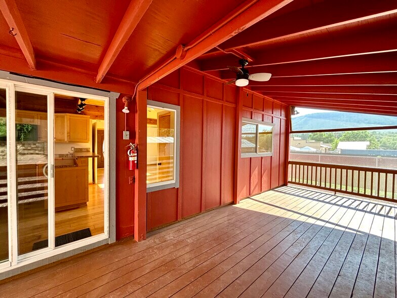 More Photos Of 6261 W Hardscrabble Mesa Rd, Pine Freestanding For Sale