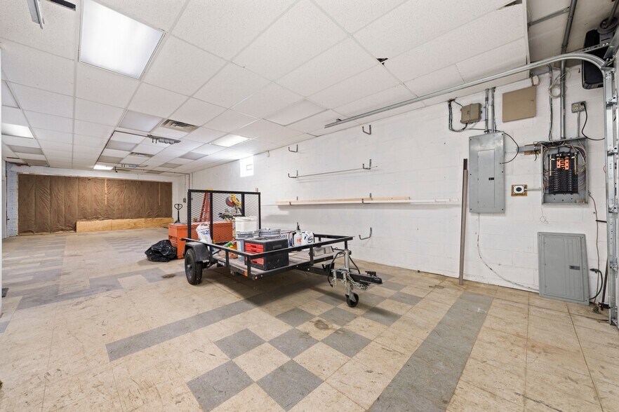 More Photos Of 4651 W 130th St, Cleveland Warehouse For Sale