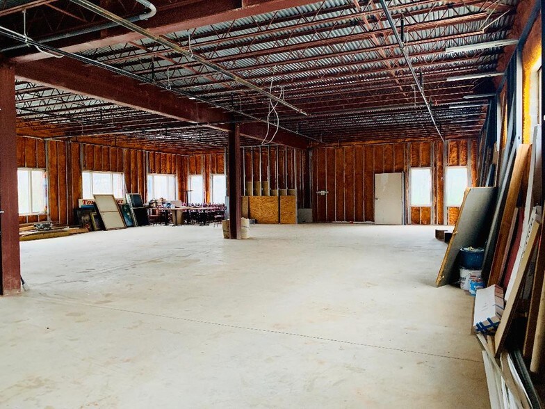 More Photos Of 200-208 W Fleming Dr, Morganton Unknown For Lease