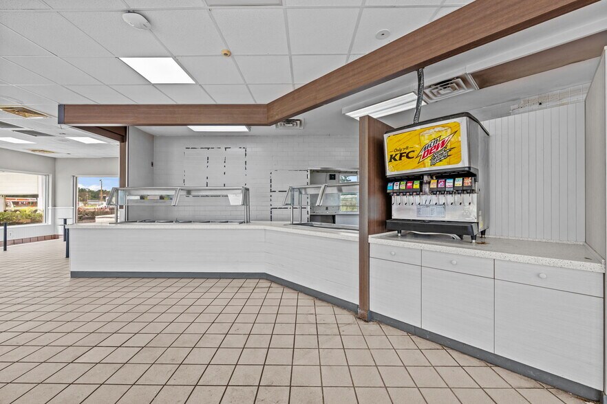 More Photos Of 1512 US Highway 70 E, New Bern Fast Food For Sale