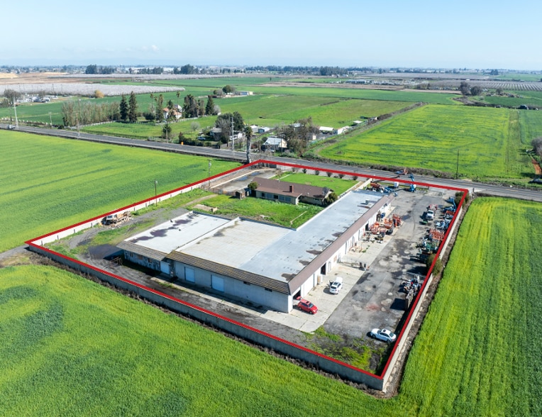 More Photos Of 3941 Roselle Ave, Modesto Warehouse For Sale