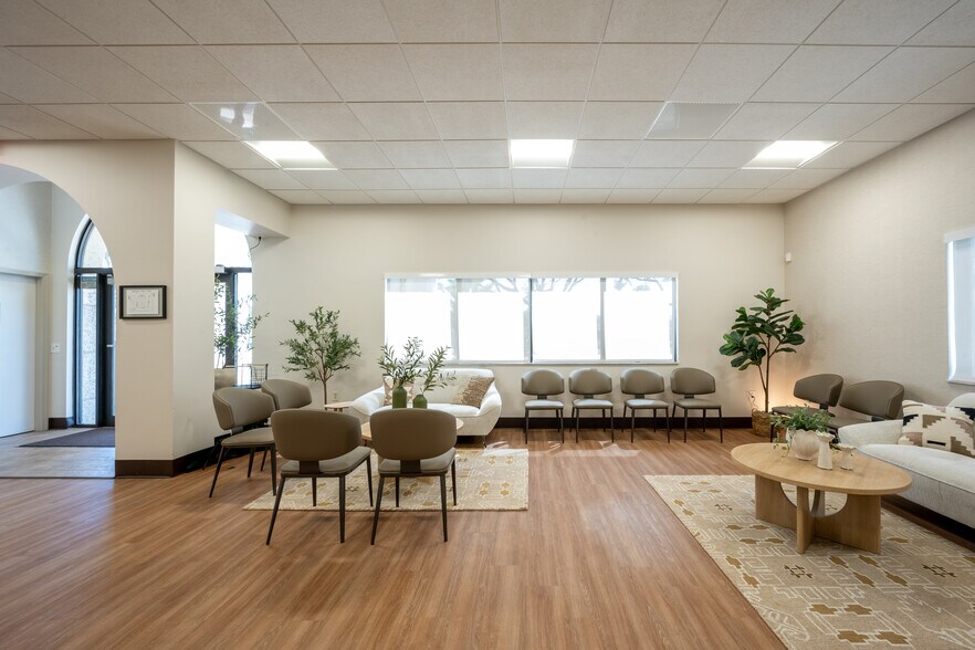 More Photos Of 3795 Boynton Beach Blvd, Boynton Beach Medical For Lease
