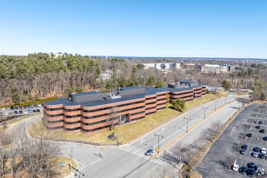 More Photos Of 20 Burlington Mall Rd, Burlington Office For Lease