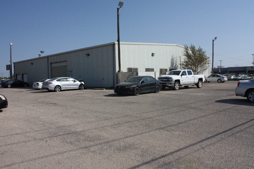 More Photos Of 3915 W Wall St, Midland Auto Dealership For Sale
