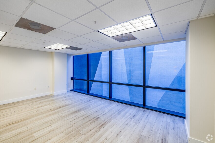 More Photos Of 780-782 NW 42nd Ave, Miami Office For Lease