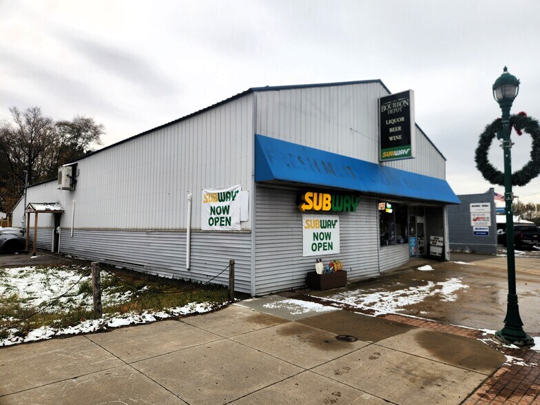 More Photos Of 125 W Mesick Ave, Mesick Convenience Store For Sale