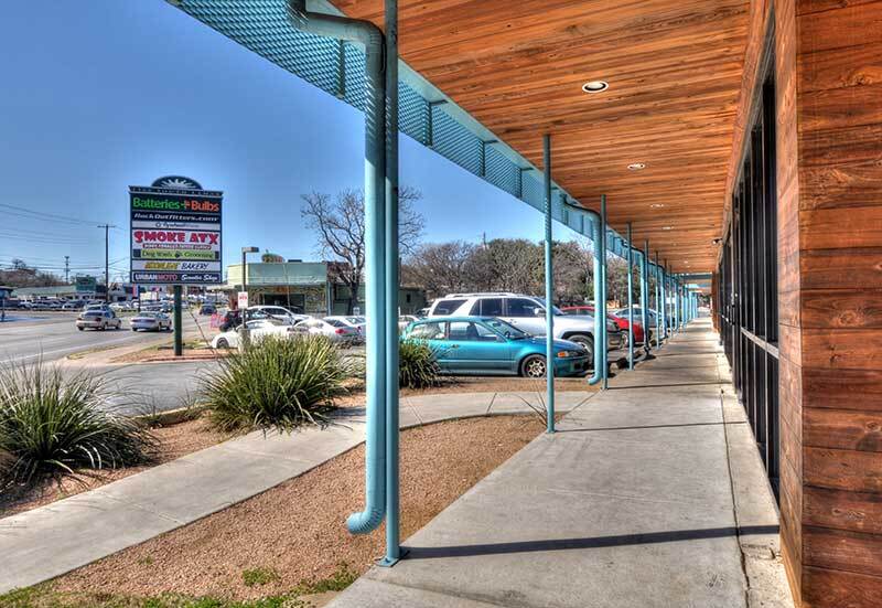 More Photos Of 2300 S Lamar Blvd, Austin Unknown For Lease