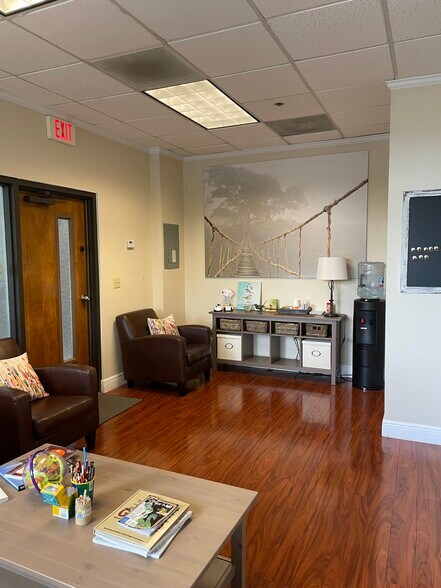 More Photos Of 9200 Bonita Beach Rd, Bonita Springs Medical For Lease